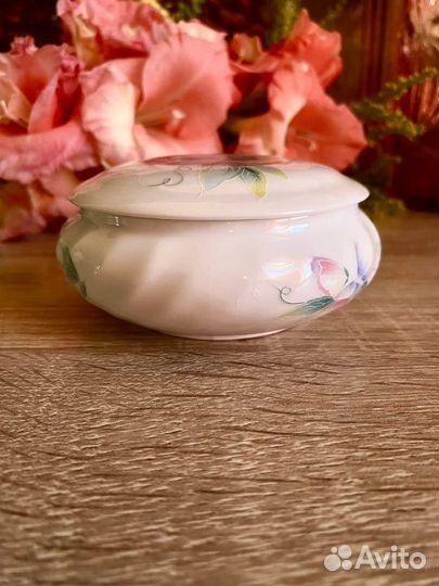 Фарфоровые шкатулки, винтаж. Англия