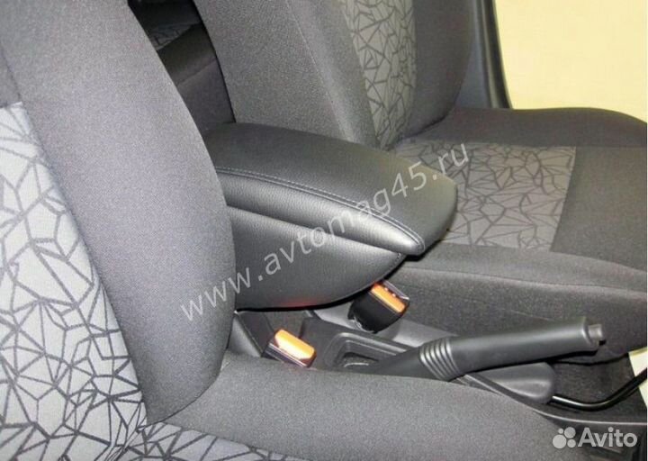 Подлокотник Лада X-RAY