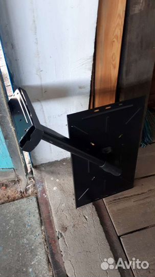 Кронштейн для телевизора поворотный