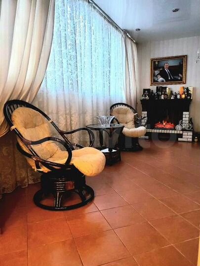 4-к. квартира, 158 м², 6/16 эт.