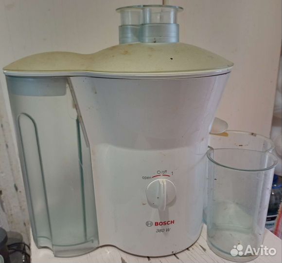 2 Соковыжималки bosch и vitek