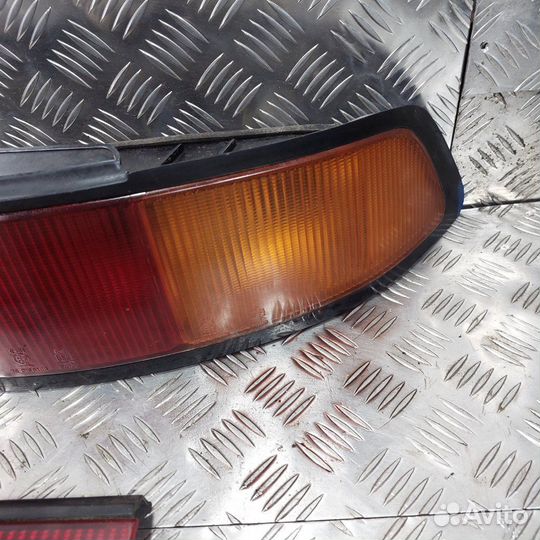 Фонари задние Mazda 323 Bg хэтчбек 1.6 1993