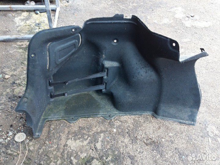 Боковина багажника левая Киа Рио 3