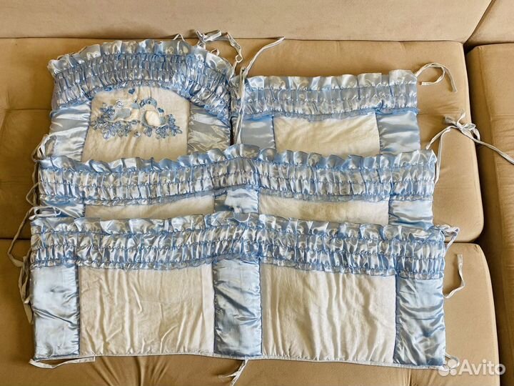 Бортики на кроватку