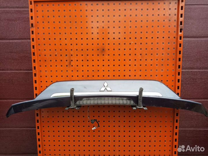 Дверь багажника Mitsubishi Outlander xl