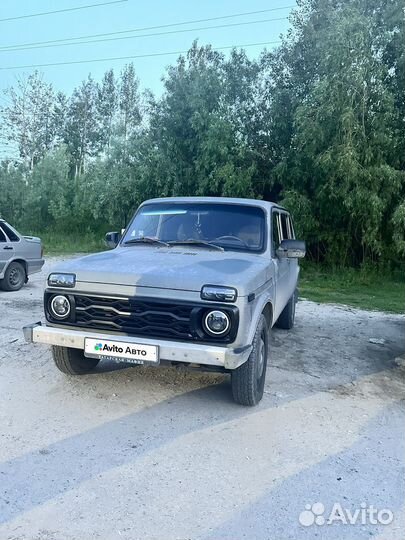 LADA 4x4 (Нива) 1.7 МТ, 2010, 193 000 км