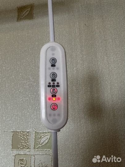 Светильник для растений с подставкой