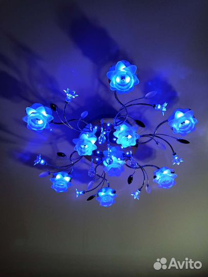 Люстра галогеновая