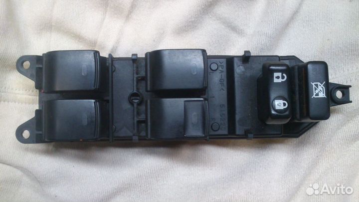 Блок управления стеклоподъемниками toyota