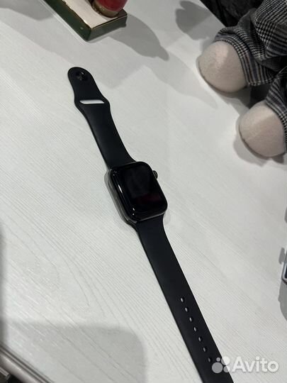 Часы apple watch 4 44mm stainless steel