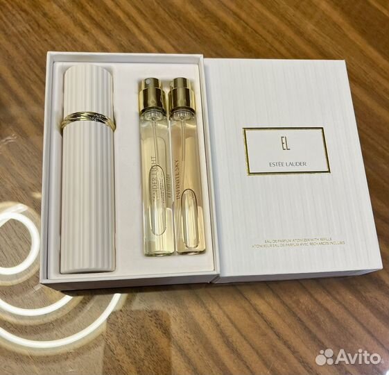 Estee lauder комметичка, парфюм набор с кейсом