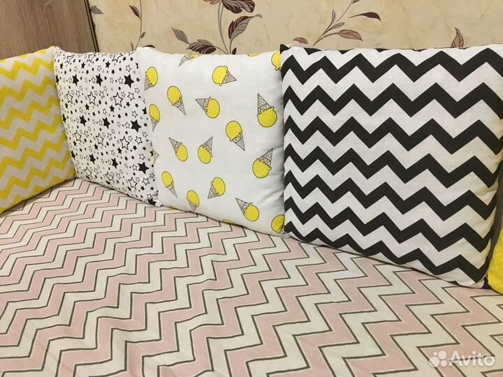 Бортики в кроватку