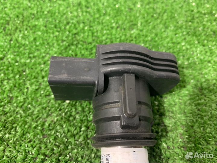 Катушка зажигания Audi Q5 8R cdnc 2009