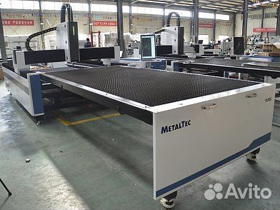 MetalTec 1530C оптоволоконный лазерный станок