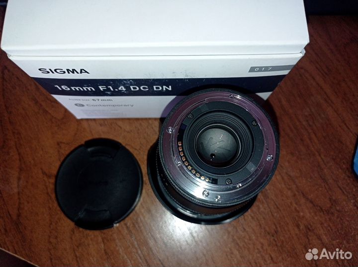 Объектив Sigma 16mm f 1.4 (Sony e)