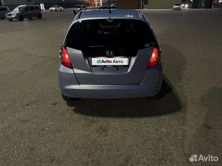 Honda Fit 1.3 CVT, 2010, 77 000 км