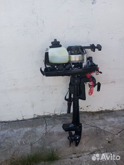 Лодочный мотор