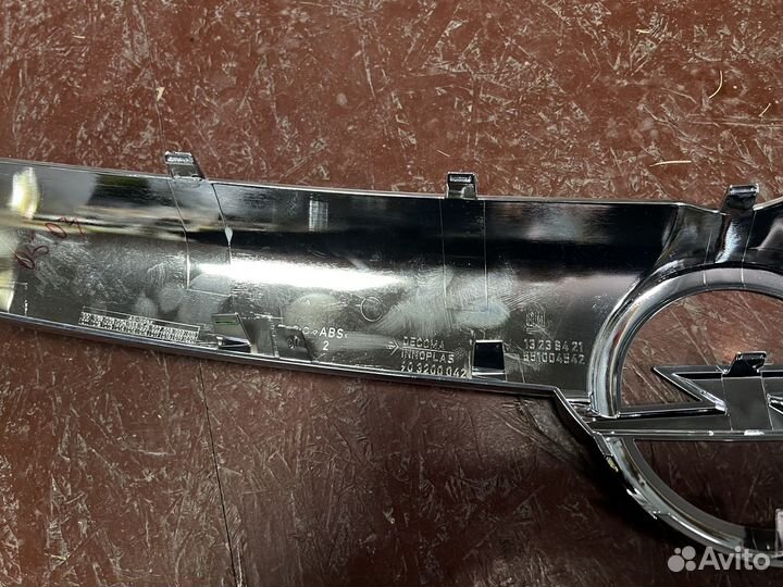 Молдинг решетки радиатора opel insignia