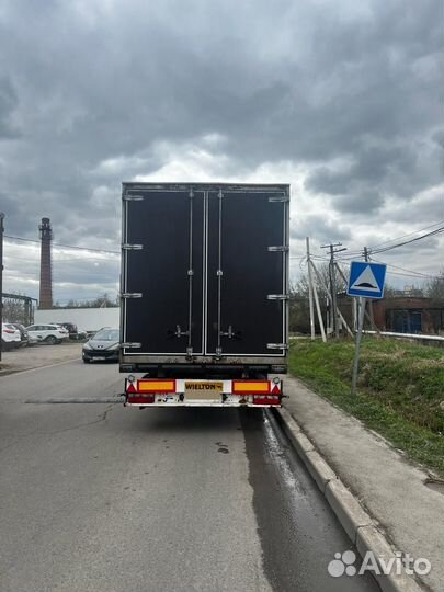 MAN TGX 18.400 с полуприцепом, 2016