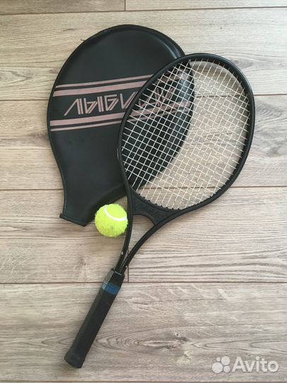 Ракетка для большого тенниса