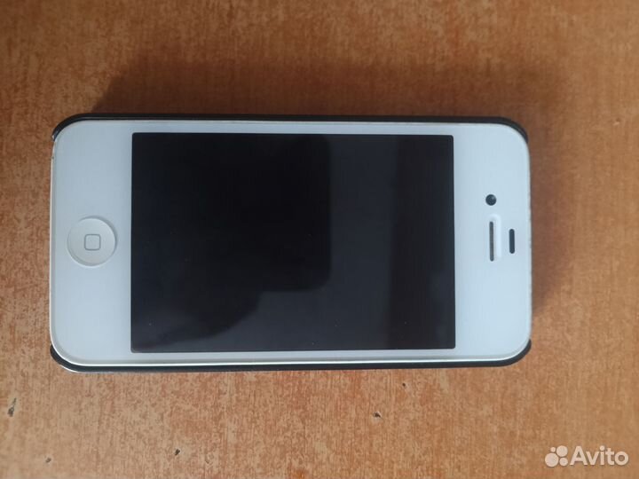 iPhone 4S, 32 ГБ