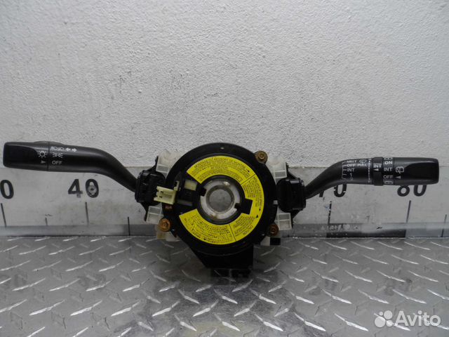 Переключатель подрулевой (стрекоза) Ford Escape 1