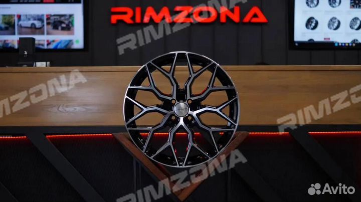 Литой диск sakura wheels R16 4x100
