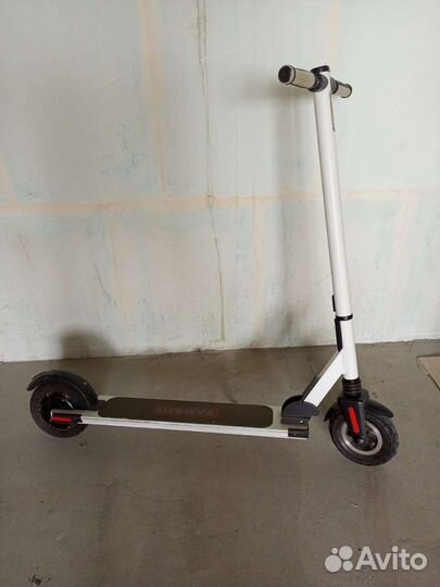 Продается электросамокат