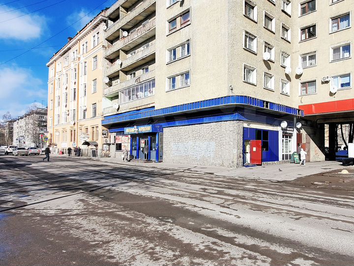 Помещения свободного назначения, 220 м²
