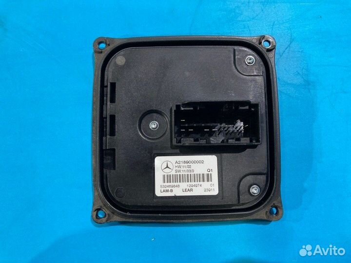 Блок управления фарой передний левый Mercedes-Benz