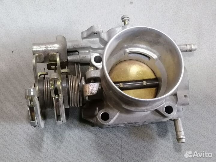 Дроссельная заслонка Subaru Forester (SF5) 1997-00