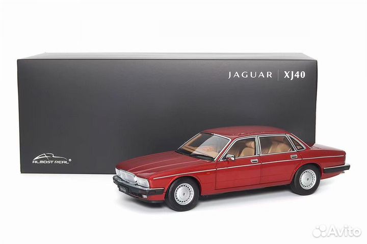 Almost Real Jaguar XJ6 1:18