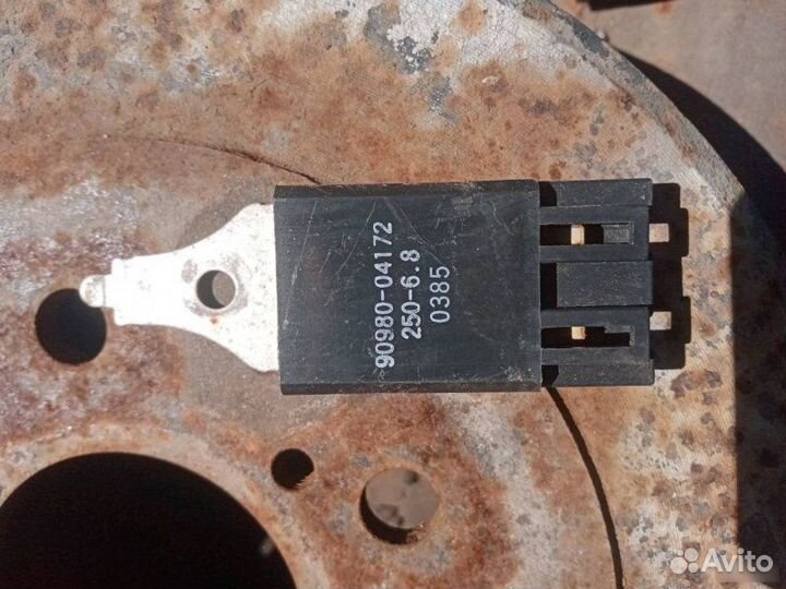 Реле шумоподавления Lexus Rx300