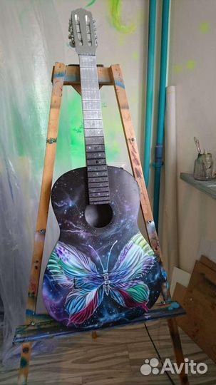 Роспись музыкального инструмента, борда