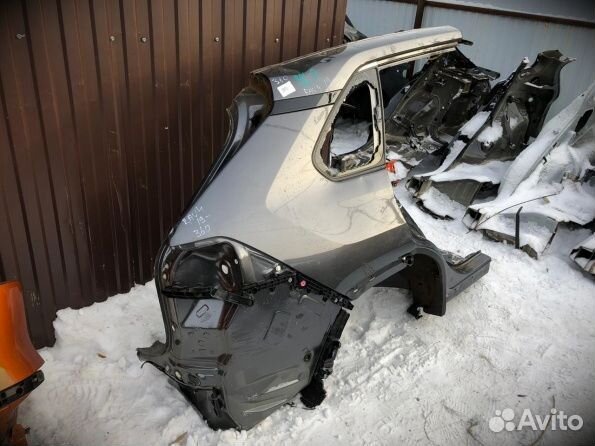 Крыло заднее правое Тойота рав 4 50