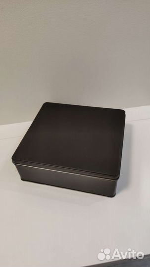 Коробка подарочная металлическая