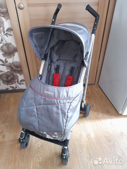 Прогулочная коляска трость