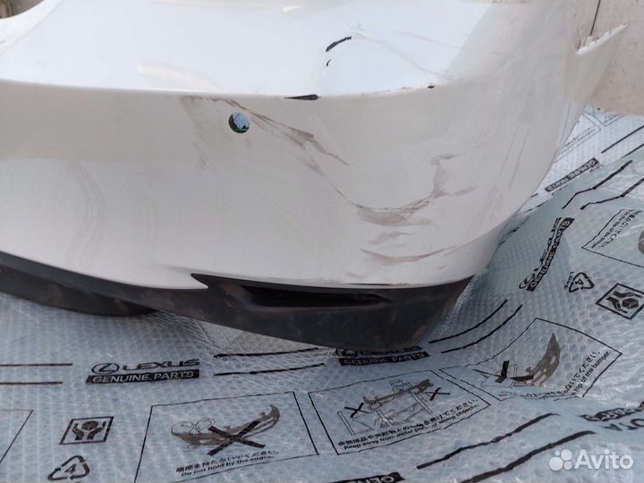 Задний бампер Тойота Камри