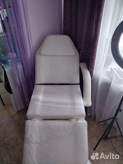 Косметологическое кресло