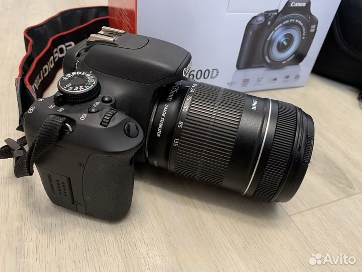 Зеркальный фотоаппарат canon EOS 600D KIT 18-135
