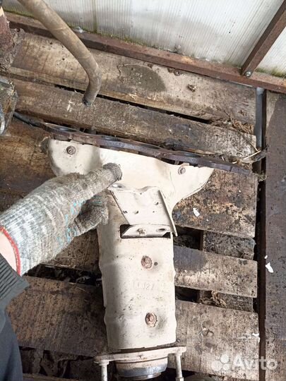 Выпускной коллектор Mazda 6GG