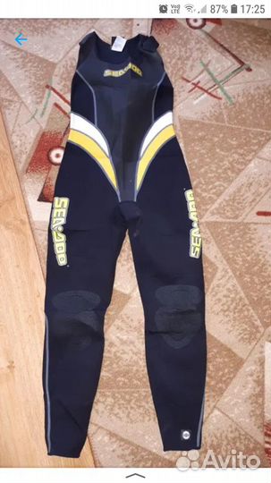 Гидрокостюм