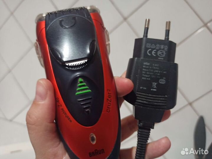 Бритва электрическая Braun