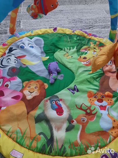 Развивающий коврик