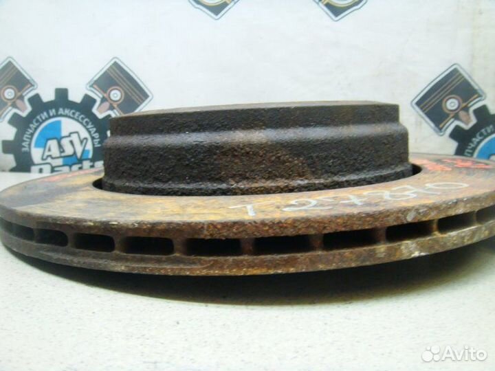 Диск тормозной задний Bmw 5 E60 M57N2 2008