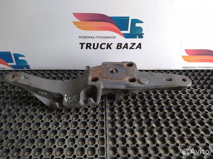 Кронштейн пневморессоры левый Volvo FH, Volvo FM