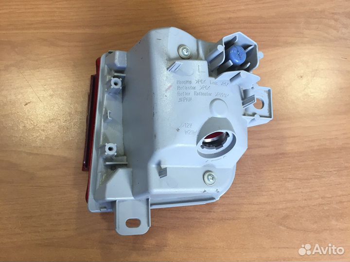 Задний левый птф Toyota Land Cruiser 200