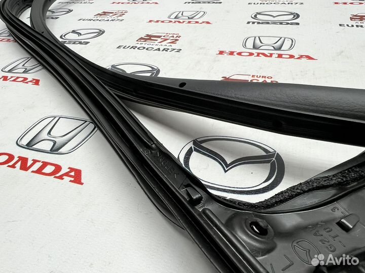 Уплотнитель двери задний Mazda CX-5 KF 2017-2024