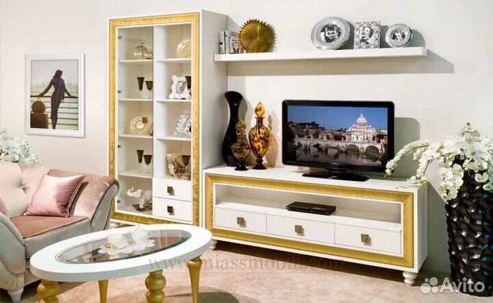 Витрина и Тумба тв Миассмебель Silvia