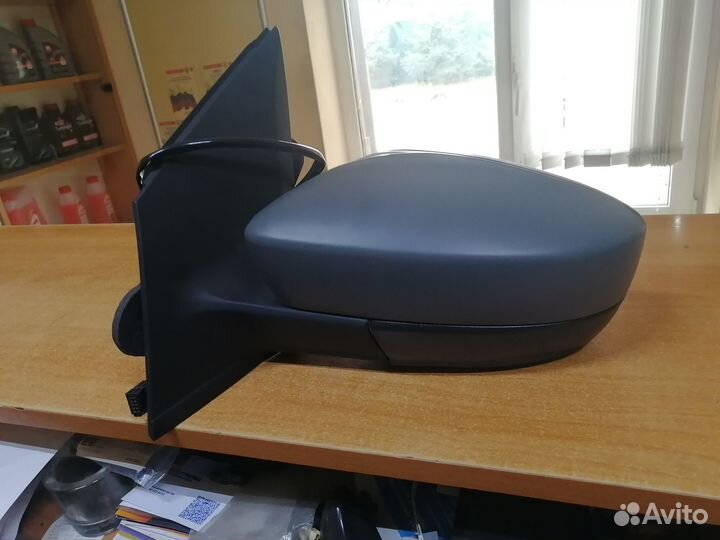 Зеркало левое volkswagen polo